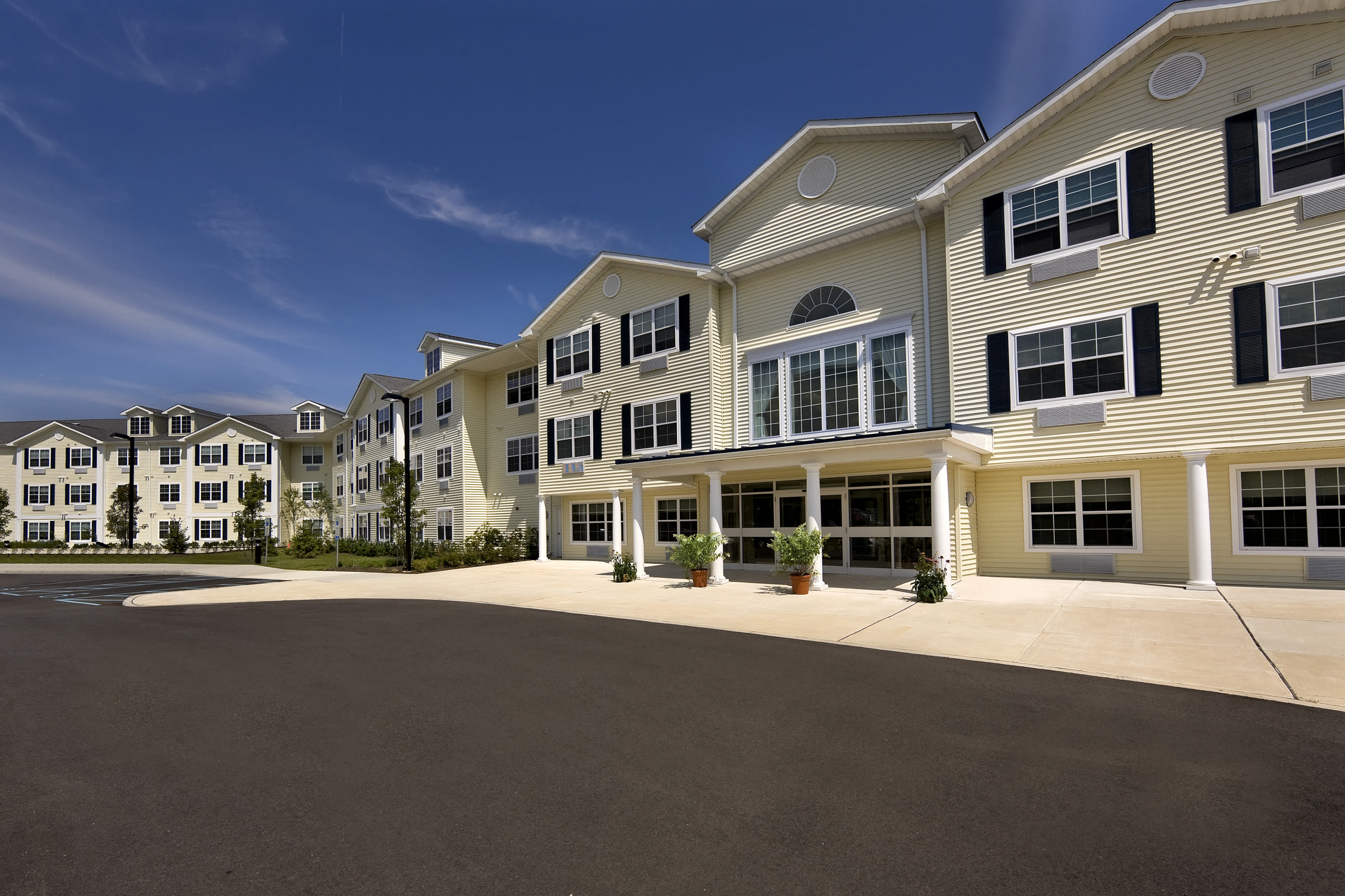 Meadowbrook Senior Apartments in Tinton Falls NJ